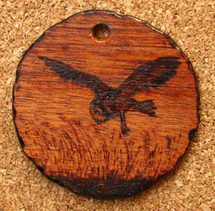 Tyto alba hunting tanja sova pyrography